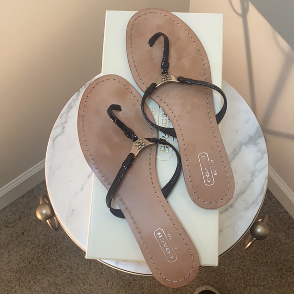 Coach Rachael crinkle patent leather sandals - Picture 3 of 3